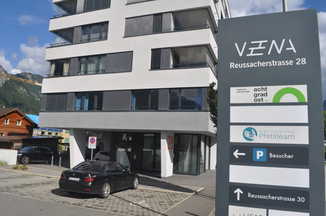 Aussen Parkplatz 2